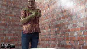 paddy-enjoys-a-mud-bath_7.jpg