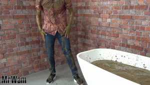 paddy-enjoys-a-mud-bath_8.jpg